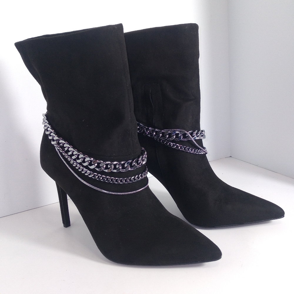 I.N.C REANNA Faux Suede Black Silver Ankle Chain Heeled Boots Size 10